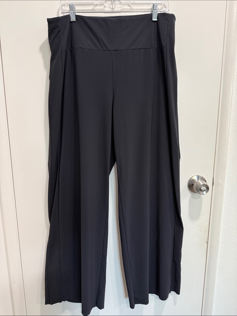Athleta Wide Leg Pants Size L